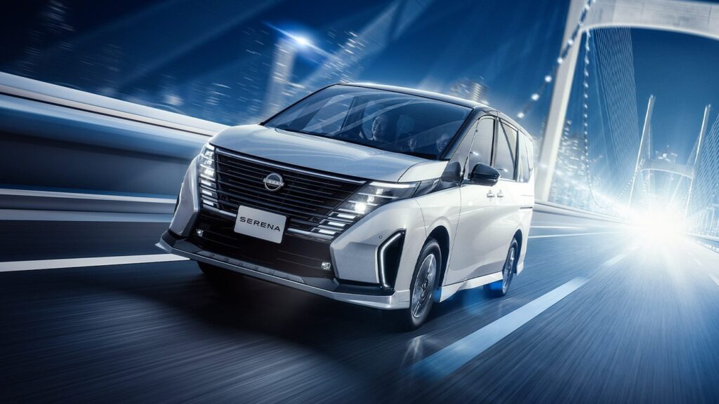 ファミカーオンライン | 新型セレナのマイナーチェンジはいつ?2025年最新情報まとめ 日産セレナ 公式